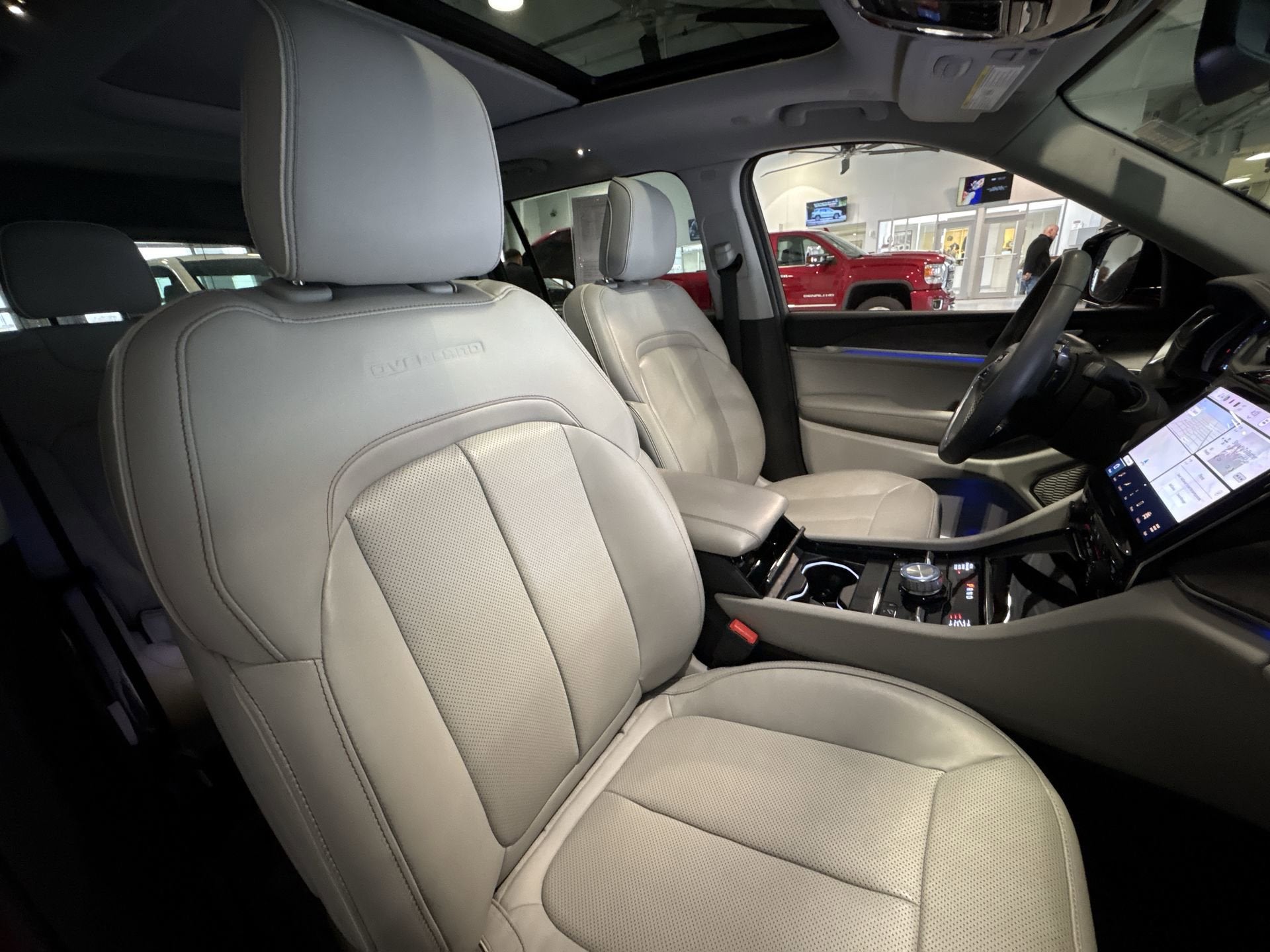 2023 Jeep Grand Cherokee L Overland