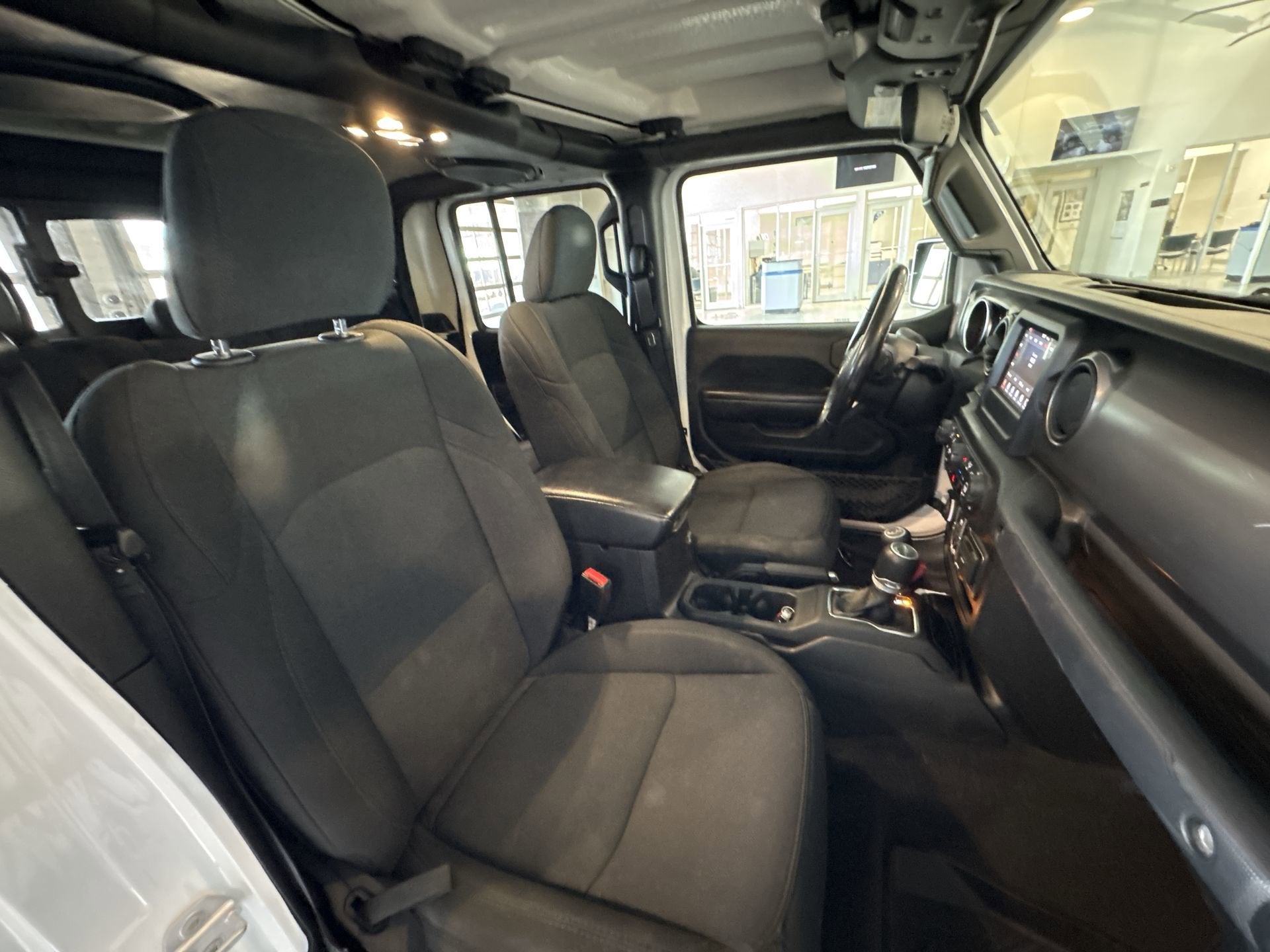 2021 Jeep Gladiator Willys