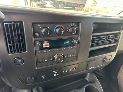 2025 Chevrolet Express Cargo 2500 WT