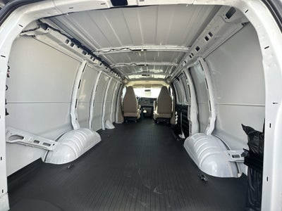 2025 Chevrolet Express Cargo 2500 WT