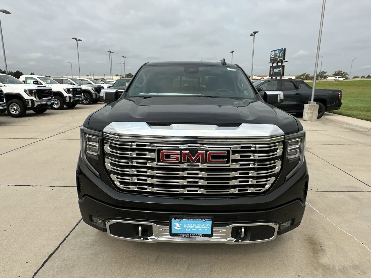 2025 GMC Sierra 1500 Denali