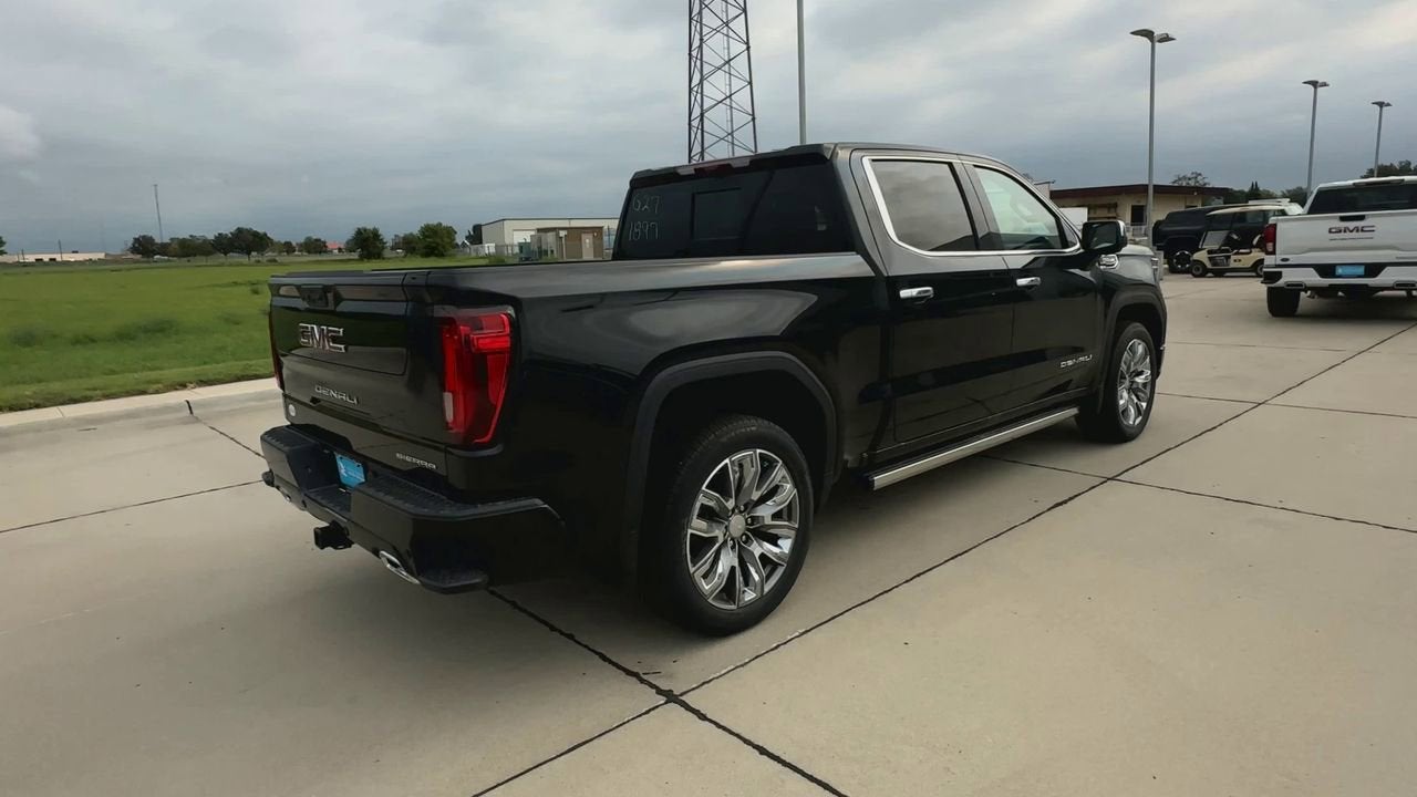 2025 GMC Sierra 1500 Denali