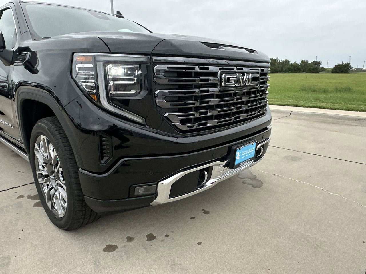 2025 GMC Sierra 1500 Denali Ultimate